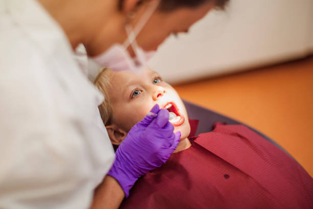 Best Weekend Emergency Dental Services in Arbury Hls, IL